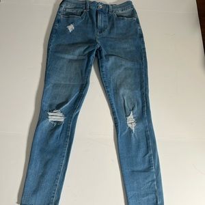 Express Cropped Distressed jeans